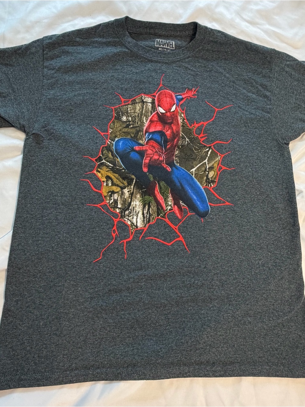 Marvel Spider Man T Shirt Youth XL 18-20 Gray RealTree Camo Breakout Graphic